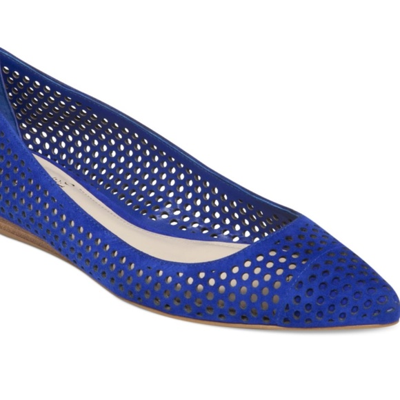 Vince Camuto Shoes - Vince Camuto Hilta Blue Cutout Pointed Toe Flats